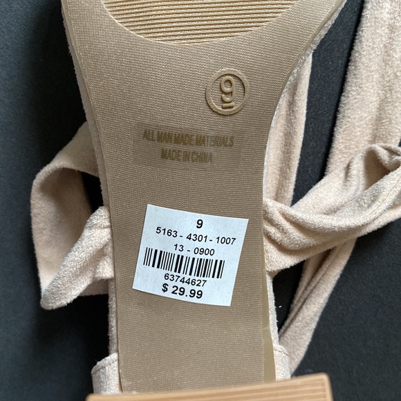 Wild Diva Faux Suede Lace-up High Heel - Picture 4 of 4